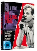 (The Killing Time L.E. (DVD/Blu-ray)) Ein geheimnisvoller Anhalter (Kiefer Sutherland) tötet den jungen Deputy Sheriff Brian Mars, der sich gerade auf dem Weg zu seiner neuen Stelle in der US-Kleinstadt Santa Alba befindet. Der Mörder nimmt Brians Identität an und übernimmt dessen Stelle an der Seite seines „Kollegen“, Deputy Sam Weyburn (Beau Bridges), ohne, dass dieser etwas ahnt. Artikelbild