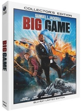 (Big Game - Die Jagd beginnt! L.E. (Cover C)) Der schüchterne 13-jährige Oskari steht vor einer großen Aufgabe: Er muss, wie es die Tradition verlangt, eine Nacht alleine und nur mit Pfeil und Bogen bewaffnet in den finnischen Bergen verbringen. Dort ist es seine Aufgabe, ein Tier zu erlegen. Kehrt er am nächsten Tag mit seiner Beute zurück, hat er bewiesen, dass er nun ein ganzer Mann ist. Keine leichte Aufgabe für den ängstlichen Oskari, denn die Familienehre steht auf dem Spiel und nicht einmal sein eigener Vater glaubt, dass er es schaffen kann. Während sich der Junge also mit großen Versagensängsten auf den Weg macht, wird direkt über ihm die Air Force One Ziel eines Terroranschlags. Mit an Bord: der Präsident der Vereinigten Staaten. In letzter Minute gelingt es einem der Leibwächter, diesen in eine Rettungskapsel zu verfrachten, die aus dem Flugzeug geschossen wird. Oskari findet den angeschlagenen Präsidenten, zeigt sich aber wenig beeindruckt. Schließlich ist er entschlossen, seine Mission zu erfüllen. Dem mächtigsten Mann der Welt bleibt also keine Wahl, er muss den Jungen auf seiner Jagd begleiten. Noch ahnen die beiden nicht, dass sie selbst die Beute sind. Denn die Attentäter sind ihnen auf den Fersen und zu allem bereit. Die Jagd ist eröffnet ... Artikelbild