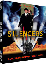 (Dark Force (Silencers) L.E.(DVD/Blu-ray) (Cover B)) Die Regierung leugnet, dass in der Nähe einer Luftwaffenbasis in New Mexiko ein abgestürztes UFO geborgen wurde. Doch sie sind auf der Erde, die Schwarzen Männer vom Planeten Orion. Sie haben nur ein Ziel: Sie wollen die Erde unter ihre Herrschaft bringen. Dabei gehen sie immer nach dem gleichen Prinzip vor. Sie verbünden sich mit der Regierung und transportieren dann ihre Truppen durch eine Interdimensionale Schleuse, die mit Hilfe des Militärs konstruiert wird. Nur Special-Agent Chuck Rafferty (Jack Scalia) und sein neuer Partner Comdor (Dennis Christopher) von den Plejaden stehen ihnen noch im Weg. Artikelbild