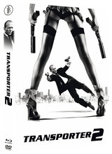 (Transporter 2 (DVD/Blu-ray) (Cover A)) Um einem Freund auszuhelfen, der in Urlaub ist, fährt Frank einen Jungen ein paar Tage lang zur Schule und nach Hause zurück. Aber weil der Vater des Kleinen zu den Hauptverantwortlichen im Kampf gegen Drogen gehört, wird Frank gegen seinen Willen in eine wahnwitzige Verschwörung hineingezogen. Ein begnadeter Wissenschaftler, der im Dienst eines mächtigen Drogenkartells steht, hat dem Kind einen tödlichen Virus eingeimpft. Und das ist nur der erste Schritt eines teuflischen Plans, der darauf abzielt, alle zu kontaminieren, die dem Drogenhandel in die Quere kommen. Frank will den Kleinen retten, koste es was es wolle. Dazu muss er die Drahtzieher des Komplotts stellen. Doch er muss feststellen, dass er Leuten zu nahe gekommen ist, deren Macht grenzenlos zu sein scheint. Aber das soll ihn nicht stoppen, im Gegenteil... Artikelbild