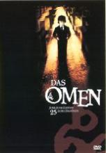 (Das Omen) Als man dem US-Botschafter Thorn (Gregory Peck) mitteilt, sein Kind sei unmittelbar nach der Geburt gestorben, entschließt er sich zu einer anonymen Adoption eines Kindes, dessen Mutter verstorben ist. Seine Frau (Lee Remick) erfährt nichts, sie nennen das Kind Damien. Fünf Jahre später sind die Thorns nach England umgezogen, als auf Damiens Geburtstagsparty ihr Kindermädchen mit einem Strick um den Hals vom Hausdach springt. Wie aus dem Nichts taucht bald darauf ein neues Kindermädchen, Mrs.Baylock, auf, die zwar niemand gerufen hat, die sich mit Damien aber prima versteht. Gleichzeitig erhält Thorn mysteriöse Warnungen von einem Priester, der Damien für den Sohn des Teufels hält. Doch Thorn ist nicht überzeugt, auch als der Priester eines mysteriösen Todes stirbt, und der Fotograf Jennings seltsame Zeichen auf den Fotos der Opfer entdeckt. Erst als seine Frau Depressionen bekommt und von der Brüstung des Hauses fällt, ahnt Thorn, daß an der Herkunft seines Sohnes einiges zu klären ist. Er folgt mit Jennings den Hinweisen des Priesters, die sie nach Italien und Israel führen. Langsam kommen sie der schrecklichen Wahrheit näher... Artikelbild