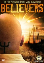 (Believers - Unrated) Die beiden Rettungssanitäter David and Victor erhalten eine Notruf aus einer abgelegenen Gegend. Ein junges Mädchen sagt, ihre Mutter sei ohnmächtig geworden. Doch schon bald dämmert es ihnen, dass es womöglich ihre eigenen Leben sind, die es zu retten gilt. In eine Falle gelockt und festgehalten von einem Geheimbund, muss Victor seinen Glauben einer harten Probe unterziehen, während David versucht, den Häschern zu entkommen... In einer Gesellschaft, in der der Glaube an Religion und der Glaube an Wissenschaft ständig gegeneinander ausgespielt werden, dringt THE BELIEVERS in einen Bereich vor, in dem keine Seite gewinnen kann. Artikelbild