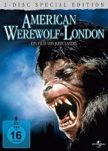 (American Werewolf in London - Special Edition) David (David Naughton) und Jack (Griffin Dunne) sind zwei amerikanische Studenten, die auf ihrem Europatrip durch das schottische Hochland trampen. Müde und durchfroren erreichen sie den kleinen Pub `The Slaughtered Lamb`. Dass die Leute in dieser Gegend ein wenig merkwürdig sind, haben die beiden schon festgestellt, aber die Bevölkerung in dem kleinen Nest benimmt sich ausgesprochen sonderbar. Nachdem man ihnen reichlich widerwillig eine Tasse Tee serviert hat, machen David und Jack sich schnellstmöglich wieder auf - nicht ohne noch eine letzte eindringliche Warnung mit auf den Weg zu bekommen: `Bleibt auf der Straße und haltet euch vom Moor fern!` und `Hütet euch vor dem Mond`. Artikelbild