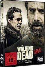 (The Walking Dead - Die komplette siebte Staffel) Nachdem Negan Rick und seiner Gruppe auf brutale Art und Weise seinen Willen aufzwingt, wird Rick klar, dass Negan nicht ganz bei Sinnen ist und keine Möglichkeit besteht, mit ihm zu verhandeln. Ein Kampf scheint unausweichlich. Doch für einen möglichen Sieg wird weit mehr benötigt als die vorhandenen Vorräte und die Verbündeten in Alexandria. Bei der Suche nach mehr Waffen, Lebensmitteln und Kämpfern, werden Rick und seine Mitstreiter vor Herausforderungen gestellt, wie nie zuvor. Die Menschen in Alexandria und ihre neuen Verbündeten müssen sich zusammenschließen, um sich gegen Negan und seine Armee zu erheben. Doch nichts kann sie auf das vorbereiten, was sie nun erwartet. Artikelbild