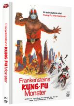 (Frankensteins Kung-Fu Monster L.E. (DVD/Blu-ray) (Cover A)) Nach seiner Flucht aus Europa bereitet der geniale Forscher und vom Wahnsinn besessene Arzt Frankenstein im fernen China seinen Rachefeldzug gegen die gesamte Menschheit vor.
Von derAußenwelt völlig abgeschirmt, entwickelt er in seinem Labor aus der Retorte und auf dem Operationstisch seine furchterregenden Kung-Fu-Monster, mit denen er schnell Panik und Entsetzen verbreitet. Mit seiner Waffe des Grauens will er zusätzlich die Erdachse zerstören. Niemand wagt es, sich ihm zu widersetzen, keine Armee kann seine Monster stoppen.
Nur die Kung-Fu-Riders, eine kleine Elite-Truppe verwegener, Todesreiter, besitzen durch hochmoderne Waffen die technischen Fähigkeiten, eine Katastrophe zu verhindern. Ein Wettlauf mit der Zeit beginnt... Artikelbild