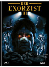 (Der Exorzist 3 L.E. (DVD/2Blu-ray) (Cover B)) Niemand merkt, wie eine Frau vorbeikriecht - denn sie krabbelt wie eine Fliege an der Zimmerdecke! Ein Killer, der schon seit Jahren tot ist, fordert immer neue Opfer. Feuer brechen aus, Schlangen züngeln, die Erde öffnet sich und gibt den Blick auf eine Grube frei, in der sich die Verdammten winden. Das Böse ist zurückgekehrt.
Und mit ihm der kreative Kopf, der den Roman und das Oscar-preisgekrönte Drehbuch zu „Der Exorzist“ hervorgebracht hat. William Peter Blatty hat nicht nur seinen eigenen Roman Legion fürs Kino adaptiert, sondern die Filmfassung Der Exorzist III auch selbst inszeniert. Der schockierende Horrortrip beginnt, wo der erste Film endete. George C. Scott spielt Lieutenant Kinderman, der geheimnisvolle Morde untersuchen muss. Er glaubt nicht an Dämonen, die von Menschen Besitz ergreifen können. Noch nicht. Jason Miller spielt wie im ersten Teil den Priester Karras. Artikelbild