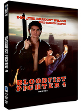 (Ring of Fire 2 (Bloodfist Fighter 4) L.E. (DVD/Blu-ray) (Cover B)) Eine Welt aus Beton und Stahl. Eine Subkultur unterhalb von Los Angeles. Kaltes Neonlicht statt Sonnenstrahlen, verfaulte Luft aus den Kloaken der Stadt. In diesem Labyrinth aus Kanälen und Belüftungsschächten leben die Außenseiter der City. Es gibt keine Gesetze, keine Gnade, nur das Recht des Stärkeren diese Welt zu betreten gleicht einem Selbstmord. Doch der Mann, den sie „Den Drachen“ nennen, kennt keine Angst. Seit seine Frau in den Schächten des Untergrunds verschwand, ist jede Faser seines Körpers aktiviert, jeder Reflex hypersensibel, jeder Muskel einsatzbereit. Er ist eine tödliche Kampfmaschine, die jeden Fight annimmt, um seine Frau zu retten! Doch es bleibt wenig Zeit bis zum Showdown! Artikelbild