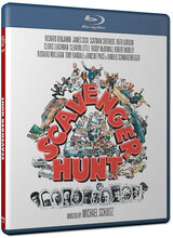 (Scavenger Hunt - Die total verrückte Schnitzeljagd L.E.) Der einzige und letzte, in Deutschland noch unveröffentlichte Film mit Arnold Schwarzenegger!
Als der exzentrische Spieleerfinder Milton Parker stirbt, lädt er seine gesamte Verwandtschaft und alle Bediensteten, die zur Testamentsverlesung gekommen sind, per Audiobotschaft zu einer gigantischen, völlig verrückten Schnitzeljagd quer durch den Staat ein. Das Gewinner-Team soll 200 Millionen Dollar erben. Es bleibt kein Stein auf dem anderen, es ist ein verrücktes Rennen durch Zoos, Hotels, Grünanlagen, Fitness-Studios oder Rockerkneipen, um ausgewählte Gegenstände (wie z.B. einen Strauß oder eine Hotel-Toilette!) zu sammeln – mit einem Haken jedoch: sie dürfen nicht käuflich erworben werden. Mit einer fantastischen Besetzung wunderbar inszeniert von Michael Schultz (DER TANZ DES DRACHEN, CAR WASH). Artikelbild